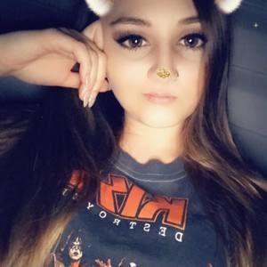 Meet your Posher, Ashley